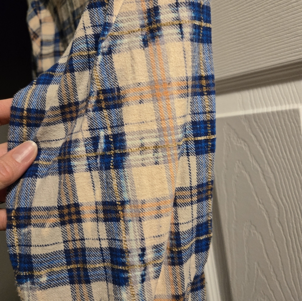 Jaded Gypsy Flannel - Picture 5 of 6